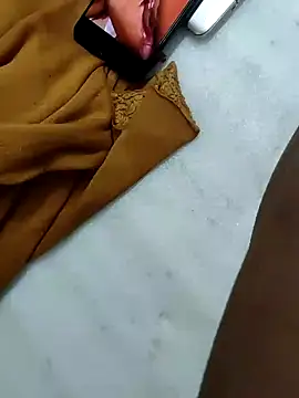 Snapshot of riya190 chatting on January 20, 2025, 5:06 pm riya190 online show from January 20, 2025, 5:06 pm