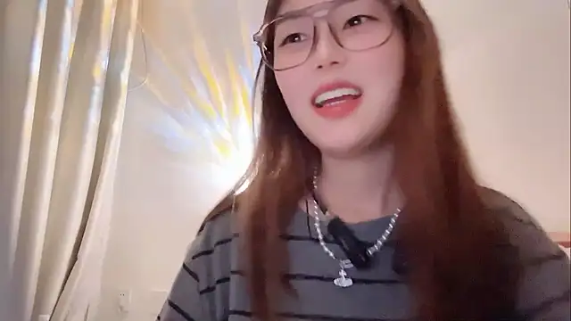 Sweet-Angel999 online show from February 6, 2026, 3:30 pm