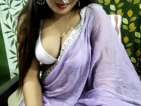 Snapshot of Aarvi_Arora chatting on March 7, 2025, 9:18 am Aarvi Arora online show from March 7, 2025, 9:18 am