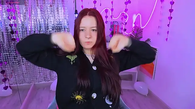 Lily Moonlight online show from February 15, 2026, 7:20 am