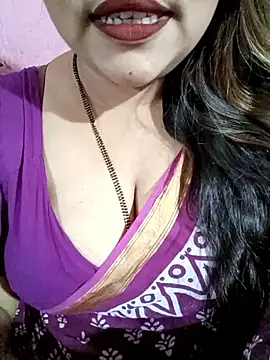 Snapshot of Beautyy38 chatting on January 12, 2026, 3:02 am Beautyy38 online show from January 12, 2026, 3:02 am