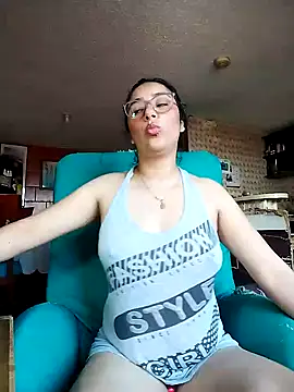 Im Alma  online show from February 19, 2026, 10:18 pm