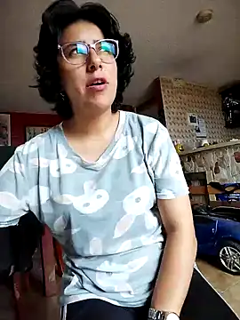 Im Alma  online show from February 4, 2025, 4:39 pm