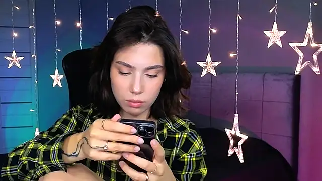 Snapshot of Stacy_Gonzales_ chatting on October 18, 2025, 9:44 am Stacy Gonzales  online show from October 18, 2025, 9:44 am