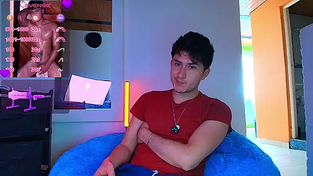 santyago taylor online show from November 12, 2025, 7:07 pm