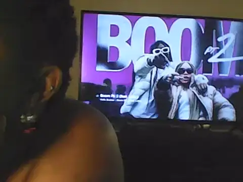 YourFaceMyThrone27 online show from December 18, 2024, 2:28 pm