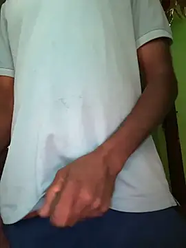 Snapshot of pussylover143x chatting on November 29, 2025, 11:32 am pussylover143x online show from November 29, 2025, 11:32 am