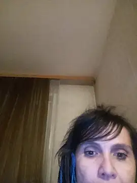 Francenia lolis online show from October 23, 2025, 9:02 pm