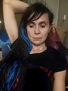 Francenia lolis online show from October 21, 2025, 8:30 pm