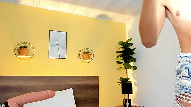 Snapshot of valery_yepes chatting on November 11, 2025, 5:13 am valery yepes online show from November 11, 2025, 5:13 am