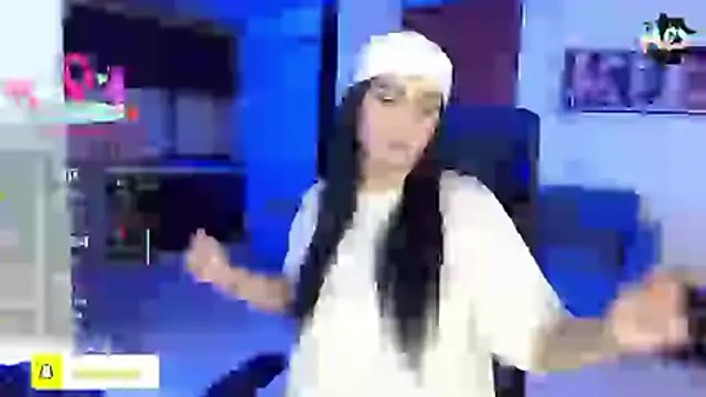 BABYFANTASY 1 online show from January 17, 2026, 7:50 pm