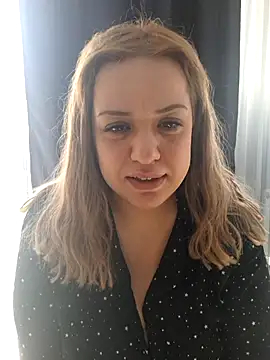 cansuozell online show from December 20, 2025, 9:12 am