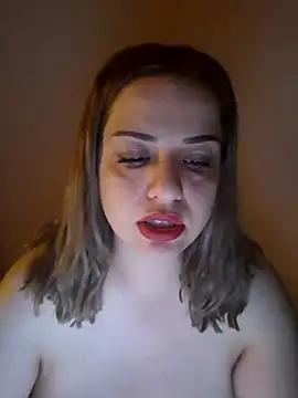 Snapshot of cansuozell chatting on November 8, 2025, 8:01 pm cansuozell online show from November 8, 2025, 8:01 pm