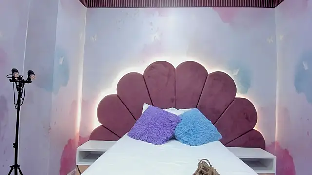 Carohorny4u online show from November 26, 2025, 11:43 am