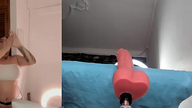 Snapshot of zoe_backer chatting on January 15, 2026, 11:24 am zoe backer online show from January 15, 2026, 11:24 am