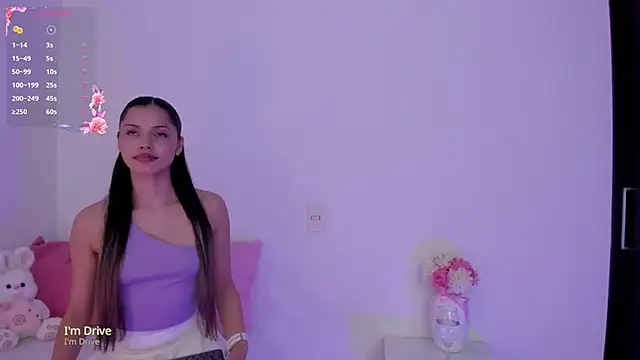 Snapshot of Brisa_blue chatting on April 21, 2026, 7:31 pm Brisa blue online show from April 21, 2026, 7:31 pm
