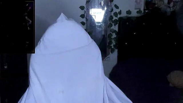 witchskarlata online show from December 5, 2025, 12:10 am