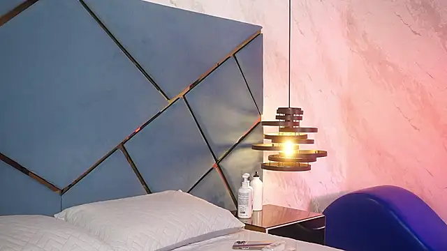 ammy durand online show from March 17, 2026, 7:06 pm