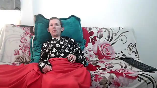 Sophia and Thomas online show from April 16, 2026, 3:35 pm