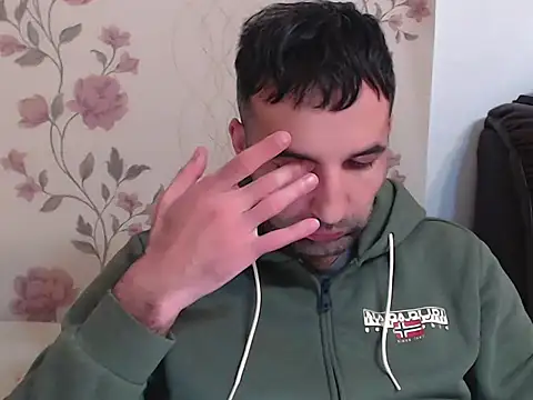 Leo 1617 online show from March 19, 2026, 3:56 pm