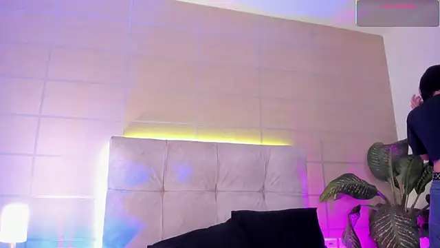 Snapshot of Karito-28 chatting on October 30, 2025, 12:03 pm Karito-28 online show from October 30, 2025, 12:03 pm