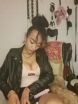 SamaraMartinez online show from April 24, 2026, 2:30 pm