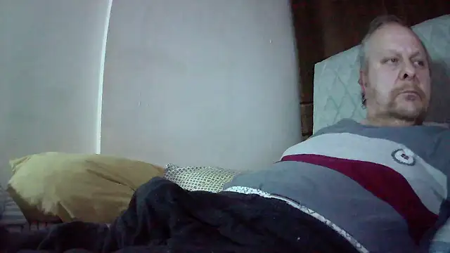 amylrmm1903 online show from March 10, 2026, 8:13 pm