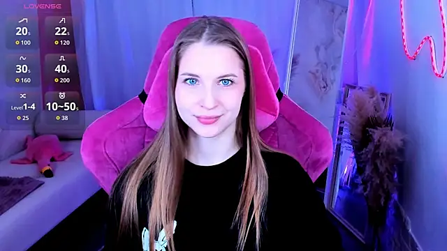 Snapshot of CuteMousee chatting on November 25, 2025, 6:14 am CuteMousee online show from November 25, 2025, 6:14 am