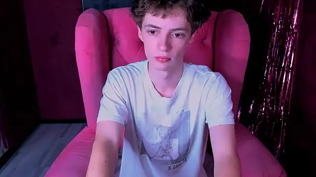 Snapshot of LukeSweet chatting on January 11, 2026, 11:28 am LukeSweet online show from January 11, 2026, 11:28 am