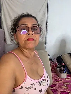 Nadia-melej online show from May 26, 2026, 11:58 pm