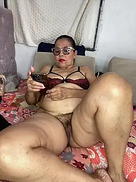 Nadia-melej online show from June 12, 2026, 4:16 pm