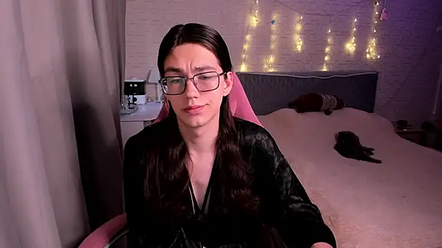 Snapshot of Alfreda_Mills chatting on September 10, 2025, 10:14 am Alfreda Mills online show from September 10, 2025, 10:14 am