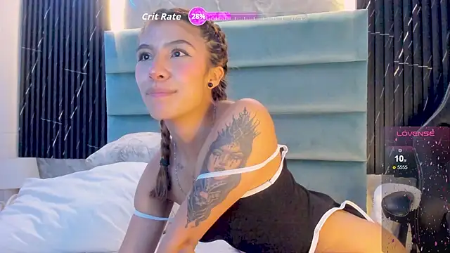 Snapshot of MelodiLovee_ chatting on November 15, 2025, 7:07 pm MelodiLovee online show from November 15, 2025, 7:07 pm