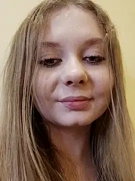 Snapshot of Ekaterina27 chatting on March 7, 2025, 7:27 pm Ekaterina27 online show from March 7, 2025, 7:27 pm