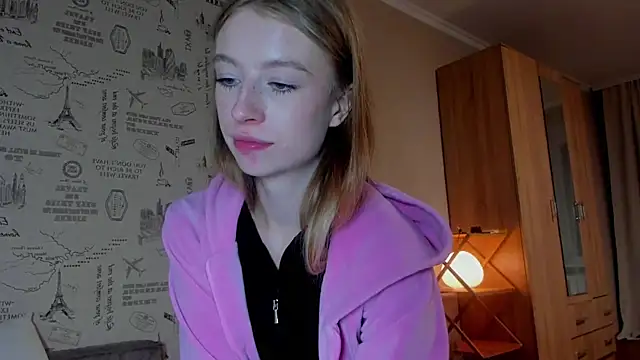 Snapshot of minidivaa_ chatting on September 29, 2025, 6:13 pm minidivaa online show from September 29, 2025, 6:13 pm