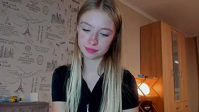 Snapshot of minidivaa_ chatting on September 12, 2025, 8:52 pm minidivaa online show from September 12, 2025, 8:52 pm