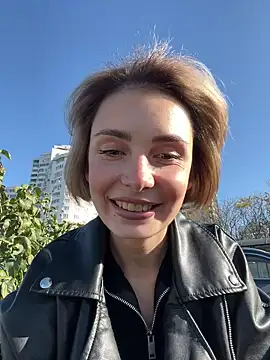 Snapshot of SandraCarter chatting on October 30, 2025, 7:06 am SandraCarter online show from October 30, 2025, 7:06 am