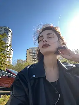 Snapshot of SandraCarter chatting on September 15, 2025, 6:14 am SandraCarter online show from September 15, 2025, 6:14 am