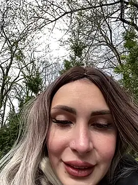 Snapshot of SandraCarter chatting on March 20, 2025, 11:16 am SandraCarter online show from March 20, 2025, 11:16 am