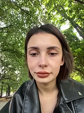 Snapshot of SandraCarter chatting on September 11, 2025, 6:24 am SandraCarter online show from September 11, 2025, 6:24 am