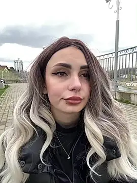 Snapshot of SandraCarter chatting on March 22, 2025, 11:11 am SandraCarter online show from March 22, 2025, 11:11 am