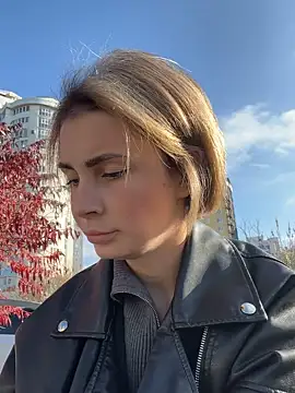 Snapshot of SandraCarter chatting on November 2, 2025, 7:02 am SandraCarter online show from November 2, 2025, 7:02 am