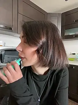 Snapshot of SandraCarter chatting on March 19, 2025, 11:06 am SandraCarter online show from March 19, 2025, 11:06 am