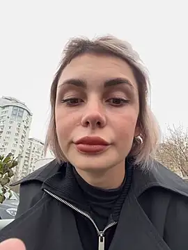 Snapshot of SandraCarter chatting on December 4, 2025, 7:07 am SandraCarter online show from December 4, 2025, 7:07 am