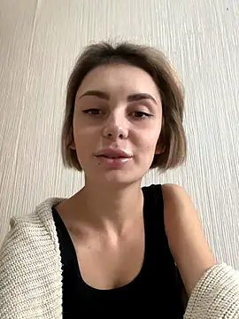 Snapshot of SandraCarter chatting on October 2, 2025, 7:34 am SandraCarter online show from October 2, 2025, 7:34 am