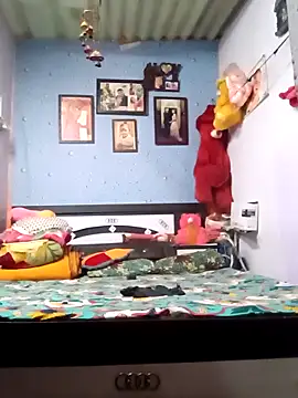 Snapshot of Bullgardenrnc123 chatting on October 8, 2025, 8:20 pm Bullgardenrnc123 online show from October 8, 2025, 8:20 pm