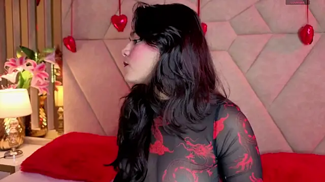 Snapshot of ValerieKay_ chatting on February 13, 2026, 1:44 pm ValerieKay online show from February 13, 2026, 1:44 pm