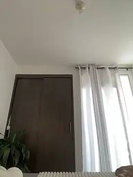 Snapshot of Libia_James chatting on April 12, 2026, 6:00 pm Libia James online show from April 12, 2026, 6:00 pm