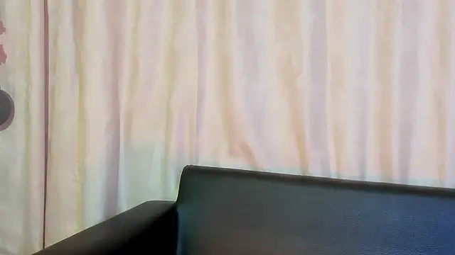 Rachel Dubois online show from November 8, 2025, 11:52 pm