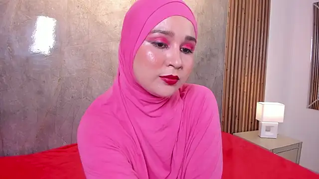 Snapshot of SamiQuest chatting on October 29, 2025, 4:55 am SamiQuest online show from October 29, 2025, 4:55 am